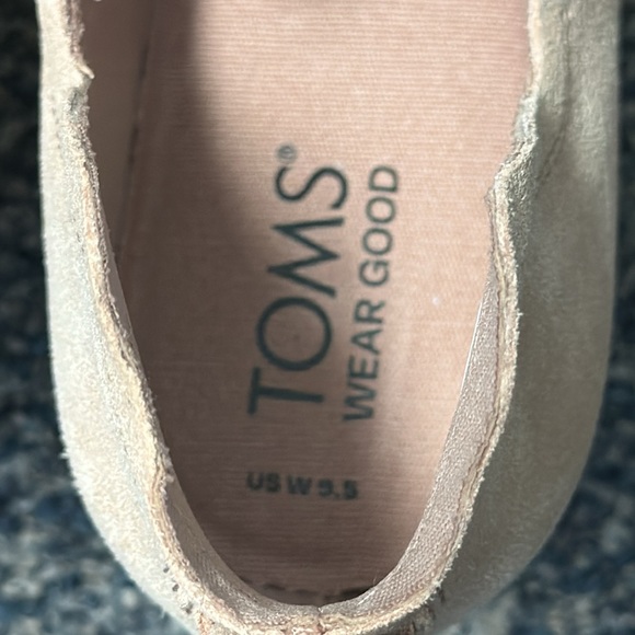 Tom’s Kallie Wedge Bootie - Picture 6 of 8